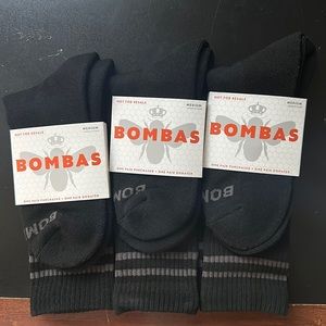 NEW Bombas Men's Medium Crew Socks, Black - 3 Pairs